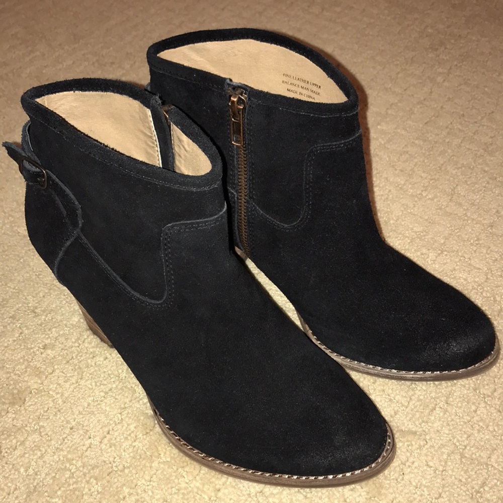 Splendid black shade booties!